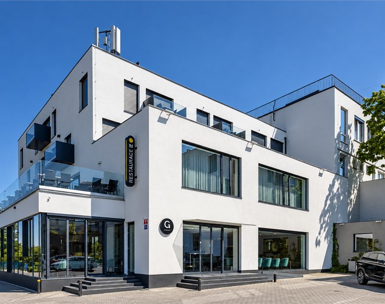Modernizace fasád Hotelu Golf