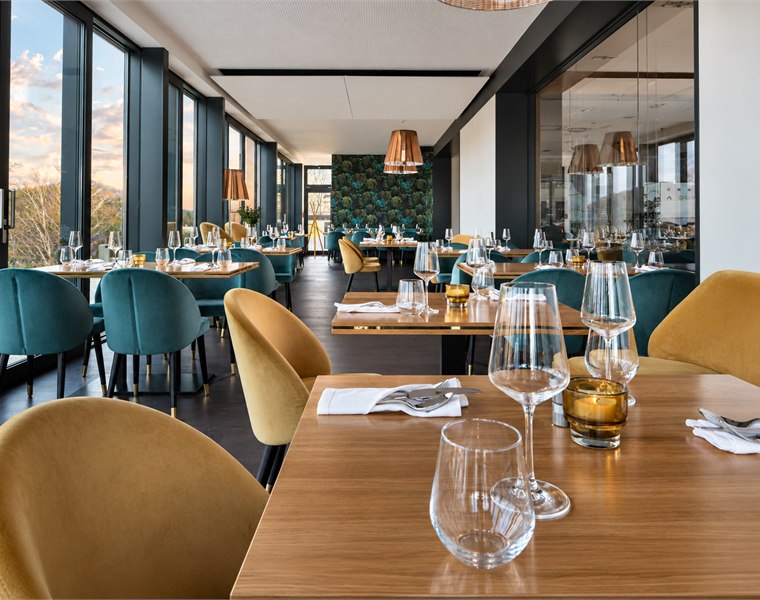 Přístavba Lobby baru Hotel Golf